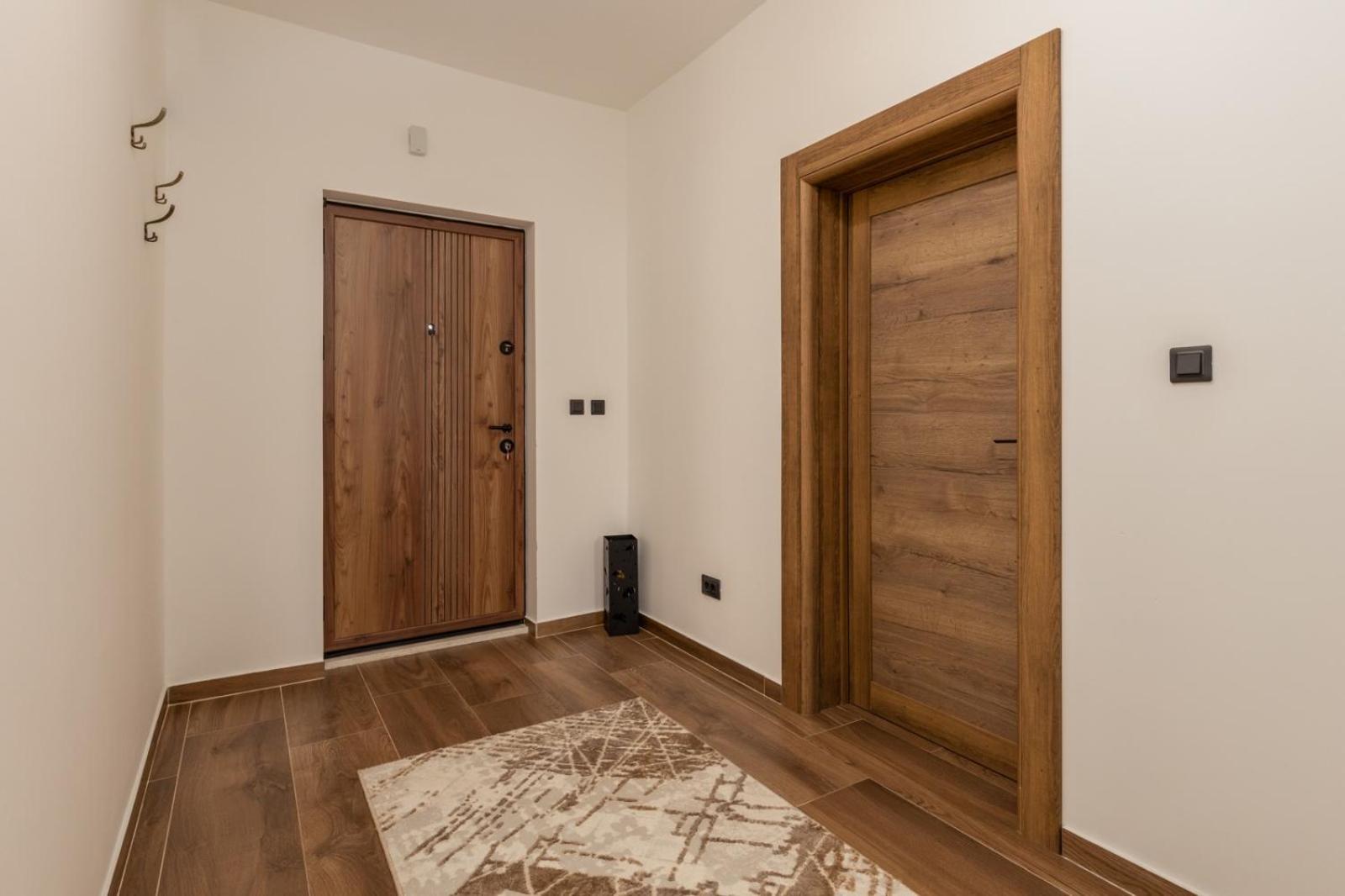 Apartment Mia Bijela Dış mekan fotoğraf