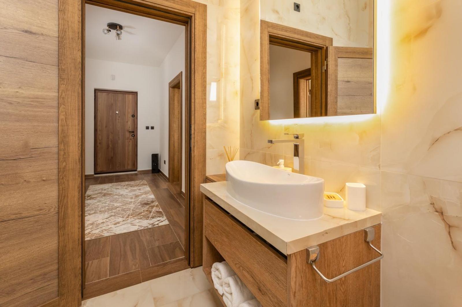 Apartment Mia Bijela Dış mekan fotoğraf