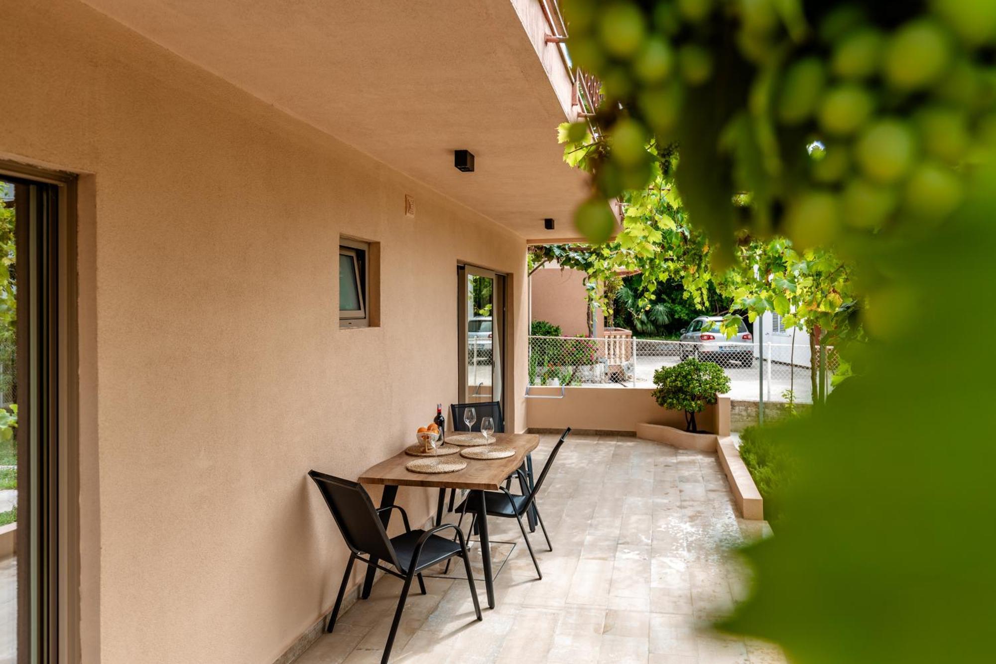 Apartment Mia Bijela Dış mekan fotoğraf